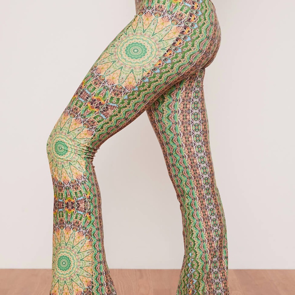Wolven Fauna Flare Yoga Pants XL